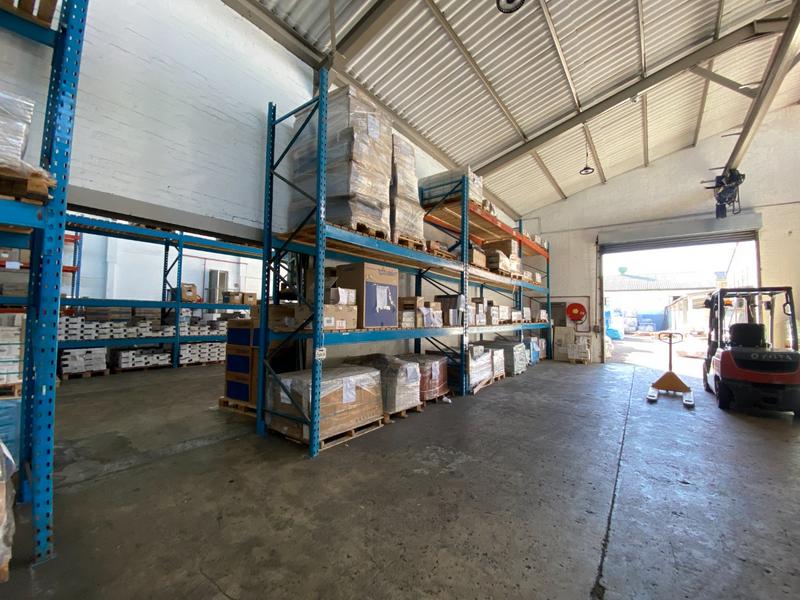 To Let commercial Property for Rent in Paarden Eiland Western Cape